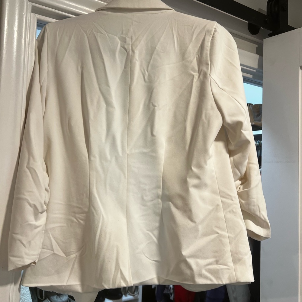 Morning Lavender White blazer